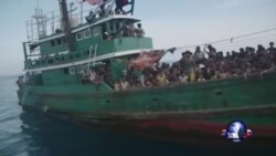 罗兴亚难民船暂入印尼水域 罗兴亚难民船暂入印尼水域