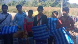 လေးကေ့ကော်မြို့သစ်အနီးတိုက်ပွဲကြောင့် ဒုက္ခသည် ၃,၀၀၀ ကျော် ထိုင်းဘက် ထပ်ပြေးလာ လေးကေ့ကော်မြို့သစ်အနီးတိုက်ပွဲကြောင့် ဒုက္ခသည် ၃,၀၀၀ ကျော် ထိုင်းဘက် ထပ်ပြေးလာ