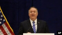 美国国务卿蓬佩奥在美国与塔利班签署协议后讲话。(2020年2月29日)