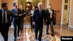 Українцям "потрібні нові можливості, такі як ATACMS більшого радіусу дії, більші безпілотники та танки," - заявив лідер Республіканської меншості у Сенаті Міт Макконнелл.