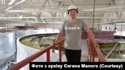 Фото з особистого архіву Євгена Малого. Під час відвідин атомної станції.