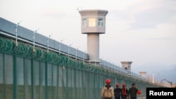 中国新疆达坂城的一个官方所说的“职业培训再教育中心”。(资料照片)