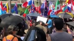 香港政界高层推《禁蒙面法》示威者说不会惧怕 香港政界高层推《禁蒙面法》示威者说不会惧怕