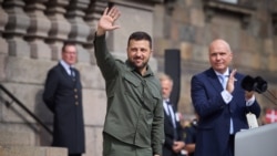"Дякую, Америко… F-16 будуть в України", – Володимир Зеленський. Відео "Дякую, Америко… F-16 будуть в України", – Володимир Зеленський. Відео