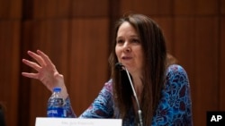 资料照:美国网络安全与基础设施安全局局长珍·伊斯特利(Jen Easterly)
