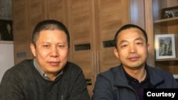 许志永(左)和丁家喜