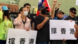 星期六(10月5日)傍晚,在美国的中国民主党发起和组织的“茉莉花活动”在好莱坞繁忙的星光大道上举行。集会华人呼喊“香港加油”、“自由万岁”等口号,力撑香港并为中国的自由呐喊。 星期六(10月5日)傍晚,在美国的中国民主党发起和组织的“茉莉花活动”在好莱坞繁忙的星光大道上举行。集会华人呼喊“香港加油”、“自由万岁”等口号,力撑香港并为中国的自由呐喊。