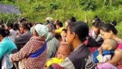 ဖရူဆိုမြို့နယ်တိုက်ပွဲ ကျေးရွာ ၈ ရွာထက်မနည်း ထွက်ပြေးနေရ
 ဖရူဆိုမြို့နယ်တိုက်ပွဲ ကျေးရွာ ၈ ရွာထက်မနည်း ထွက်ပြေးနေရ