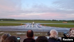 爱尔兰瑞安航空公司一架班机2021年5月23日迫降白俄罗斯明斯克机场(路透社)