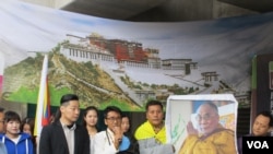 台湾公民团体及藏人社团星期四举行310西藏抗暴日60周年游行行前记者会。(美国之音张永泰)