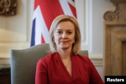 资料照:英国外相特拉斯