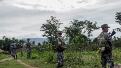 ရခိုင်ကနေ ရန်ကုန်သွားဖို့ကြိုးစားတဲ့ မွတ်ဆလင် ၁၅ ဦး အမ်းမြို့နယ်တွင်း အဖမ်းခံရ ရခိုင်ကနေ ရန်ကုန်သွားဖို့ကြိုးစားတဲ့ မွတ်ဆလင် ၁၅ ဦး အမ်းမြို့နယ်တွင်း အဖမ်းခံရ
