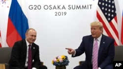 特朗普总统在日本大阪 G20 峰会上会见俄罗斯总统普京(2019年6月28日)