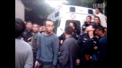 火墙内外: 一条人命引发酒城万人骚乱 火墙内外: 一条人命引发酒城万人骚乱