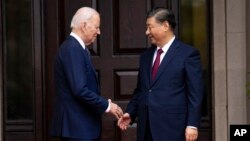 美国总统拜登与中国领导人习近平在加州费罗丽举行双边会谈。(2023年11月15日)