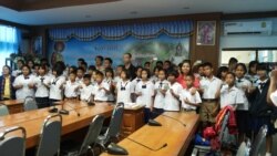 မြန်မာ မိဘမဲ့ကလေးငယ် ၄၀ ကျော် ထိုင်းနိုင်ငံသားကဒ် ရရှိ မြန်မာ မိဘမဲ့ကလေးငယ် ၄၀ ကျော် ထိုင်းနိုင်ငံသားကဒ် ရရှိ