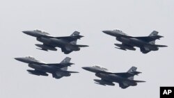 အိန္ဒိယ စစ်လေကြောင်းသုံး F-16 fighter