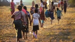 ရခိုင်မှာ အင်တာနက်ပြန်ဖွင့်ဖို့ လက်မှတ်ထိုး တောင်းဆို ရခိုင်မှာ အင်တာနက်ပြန်ဖွင့်ဖို့ လက်မှတ်ထိုး တောင်းဆို