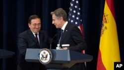 美国国务卿安东尼·布林肯(Anthony Blinken)2023年5月10日会晤西班牙外长荷西·曼努埃尔·阿尔巴雷斯(José Manuel Albares)。(美联社)