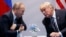 Президенти Путін і Трамп на саміті «Великої двадцятки» сьомого липня в Гамбурзі