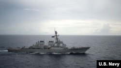 美国海军迪凯特号驱逐舰 (美国海军照片)