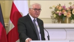 Штайнмаєр: "формула" є результатом домовленості чотирьох сторін, включаючи Порошенка. Відео Штайнмаєр: "формула" є результатом домовленості чотирьох сторін, включаючи Порошенка. Відео