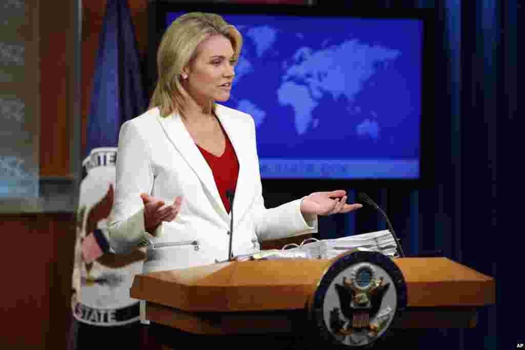 美国国务院发言人海瑟‧诺尔特( Heather Nauert) 2017年8月9日在国务院新闻发布会上讲话。国务院说,唐纳德·川普总统与美国政府部门在朝鲜威胁问题上是一致的,白宫,国务院和五角大楼都是一致的。 