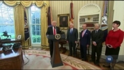 Китай відреагував на нові укази президента США Трампа. Відео Китай відреагував на нові укази президента США Трампа. Відео