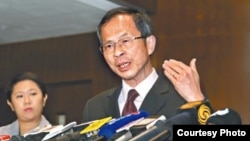 曾钰成指事件仍未真相大白,难免惹来各方猜测(苹果日报图片)
