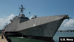 美国“蒙哥马利号”濒海战舰(USS Montgomery)2019年7月6日抵达新加坡(美国海军图片)