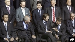 G20集团国家的财长10月15日齐聚巴黎,讨论欧债危机