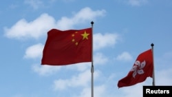 中国国旗与香港特区旗帜 中国国旗与香港特区旗帜