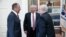 Президент Дональд Трамп з міністром закордонних справ Росії Сергієм Лавровим та російським послом у США Сергієм Кисляком у Білому домі 10 трваня 2017