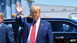 အမေရိကန်သမ္မတ Trump က ဇွန်လ ၁၁ ရက်နေ့ Dallas မြို့ကို ရောက်ရှိစဉ်