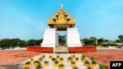 ဧပြီ ၁၃၊ ၂၀၂၁ မန္တလေးမြို့က သင်္ကြန်အကြိုနေ့ စစ်အာဏာရှင် ဆန့်ကျင်ရေးသပိတ် မြင်ကွင်း။ (ဓါတ်ပုံ- facebook/afp)