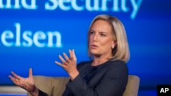 美国国土安全部长吉尔斯腾·尼尔森(Kirstjen Nielsen)在华盛顿的乔治华盛顿大学的网络与国土安全中心讲话(2018年9月5日)